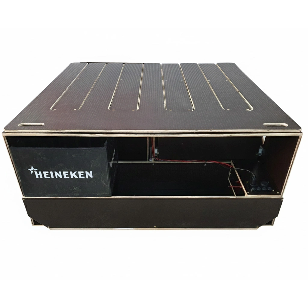 Nissan NV200 Back View