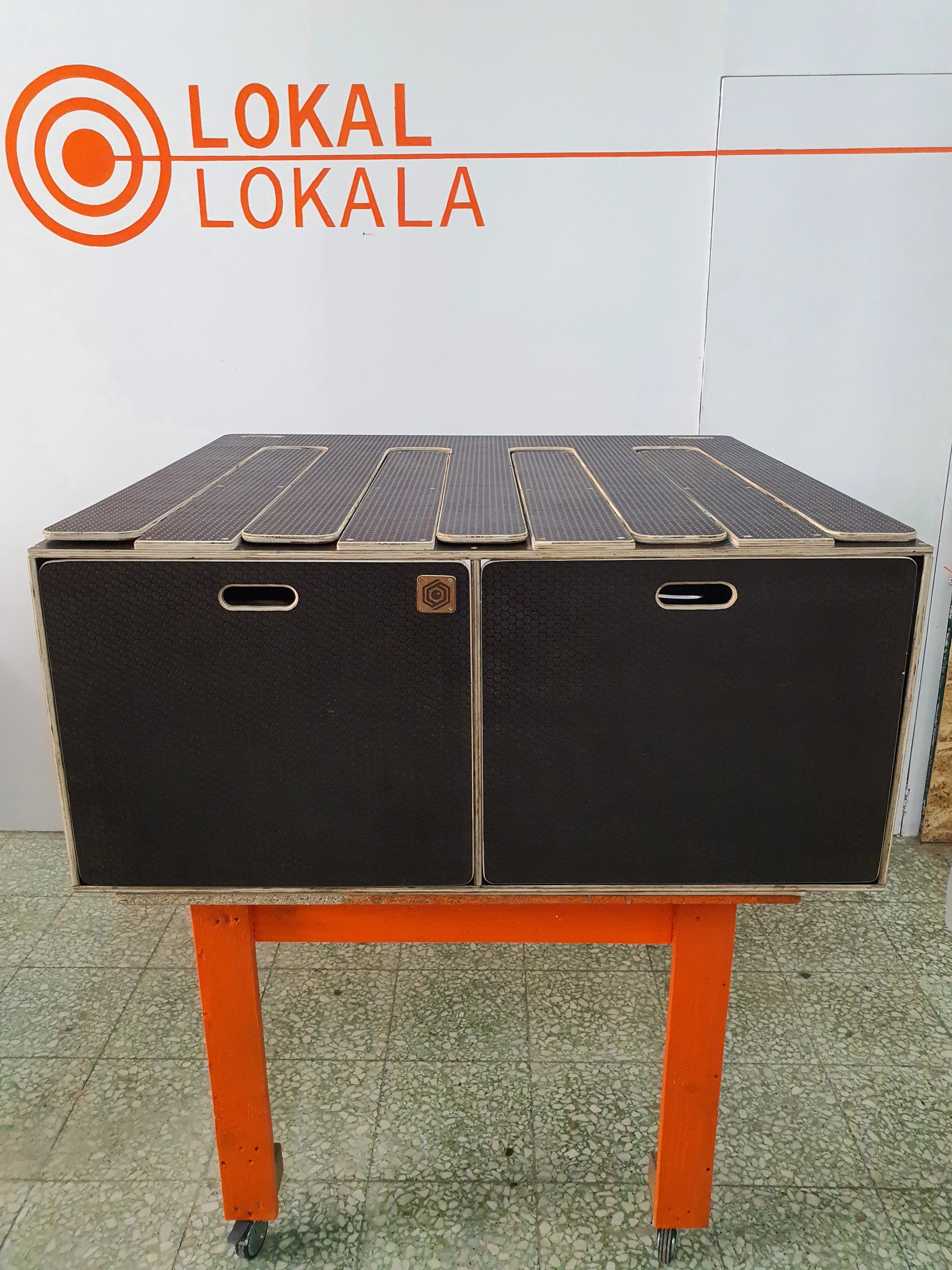 Project NV200 Detail 1