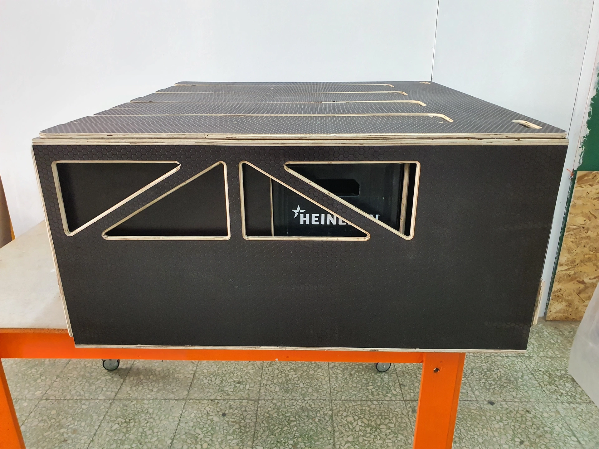 Project NV200 Detail 2