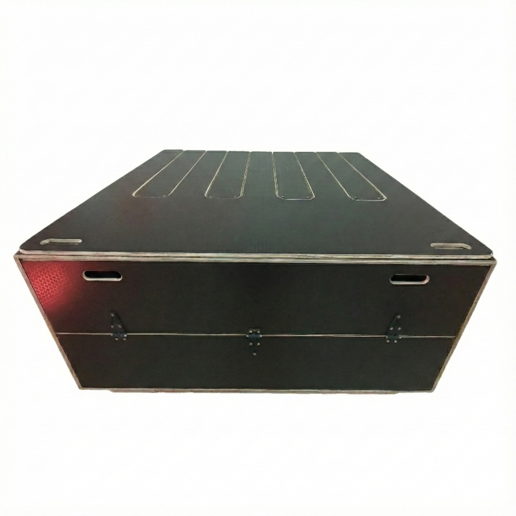 Renault Trafic Back Bed View